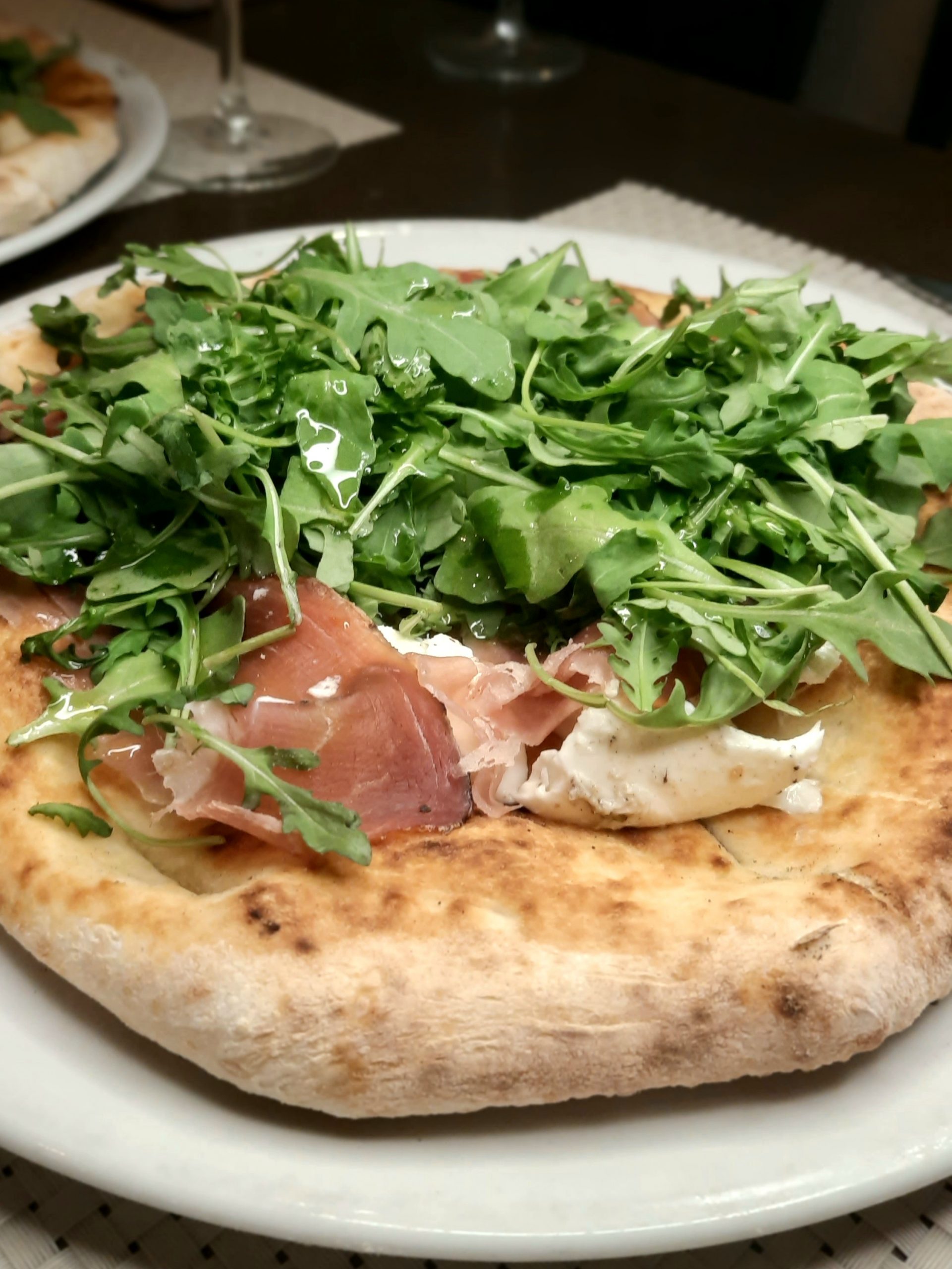 La Bruschetta Pizza Tirolese